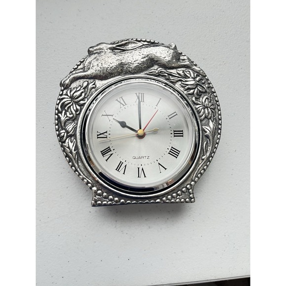 Arthur Court Rabbit Pewter Quartz Desk Clock 5.5X5.5 In Rare - Picture 1 of 2